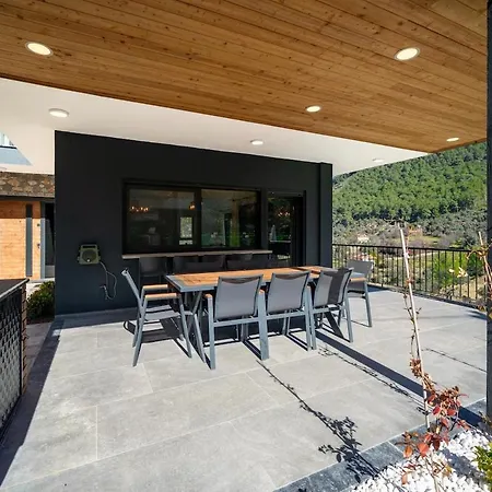 Greenblue - Unique In Nature With A Pool וילה *