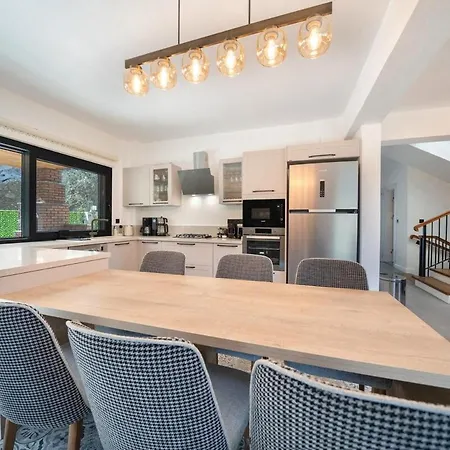 וילה Greenblue - Unique In Nature With A Pool *