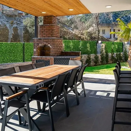 Greenblue - Unique In Nature With A Pool 别墅 费特希耶