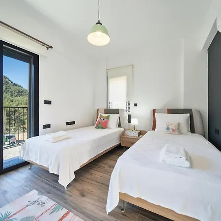 Greenblue - Unique In Nature With A Pool פאטהיה