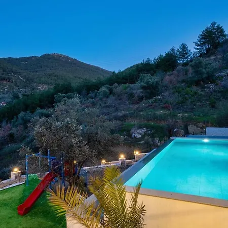 Greenblue - Unique In Nature With A Pool Βίλα *