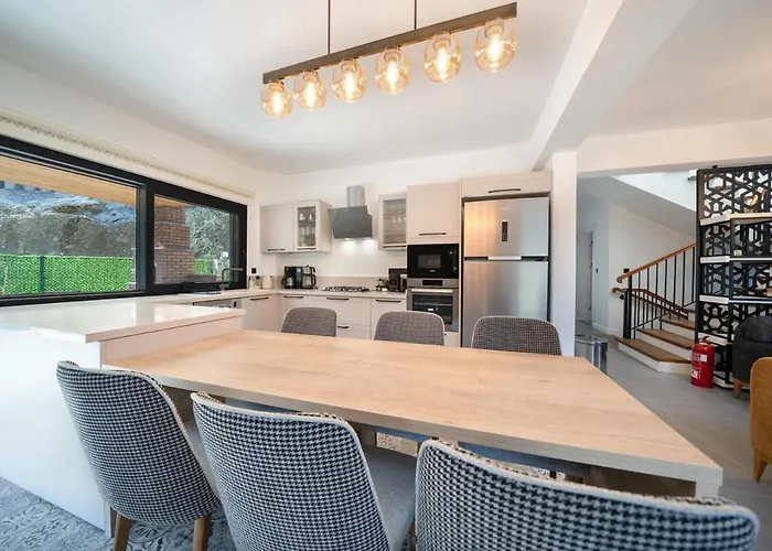 Villa Greenblue - Unique In Nature With A Pool *